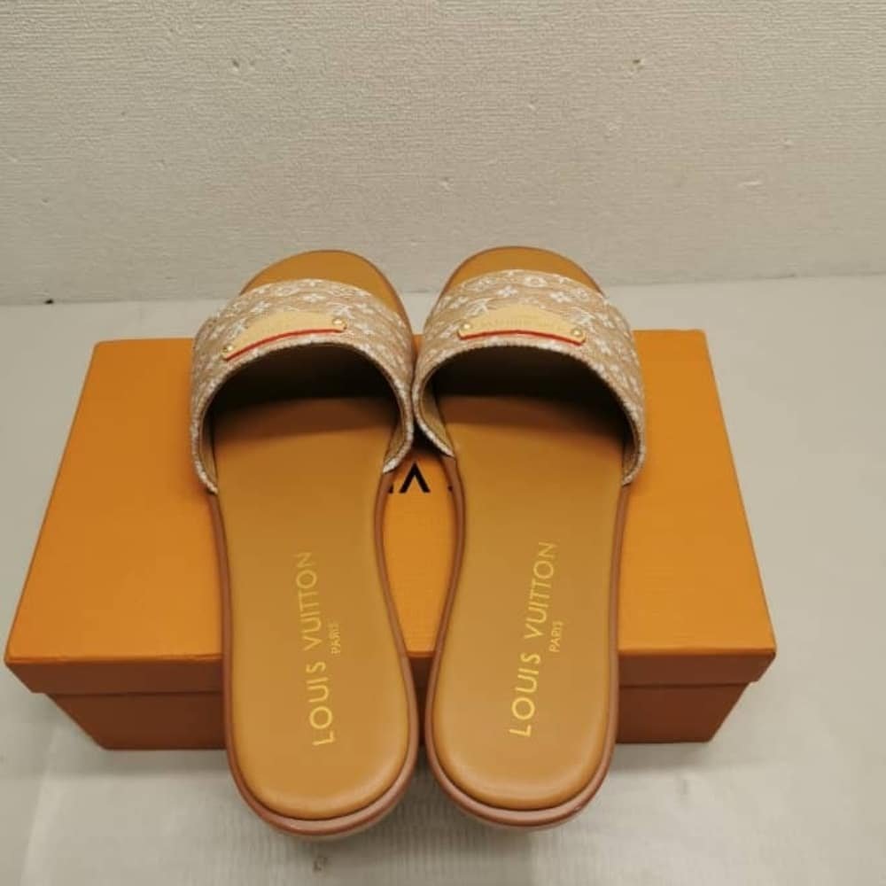 L0vis Vvtt0n Lily Flat Mule Natural 1Ahlwf