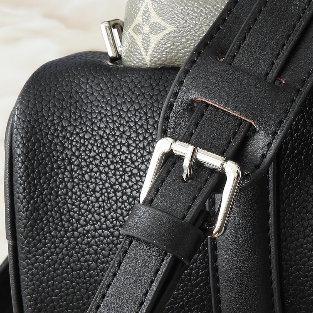 L0vis Vvtt0n Keepall Bandoulière 25 Bag Black 25Cm