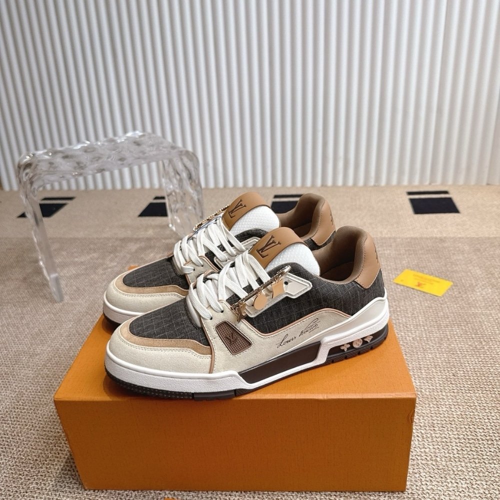 L0vis Vvtt0n Lv Trainer Outdoor Sneaker Brown 1Ahtfn