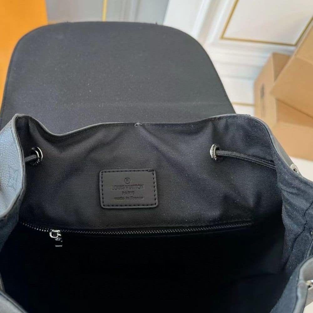 L0vis Vvtt0n Christopher PM Backpack Monogram Eclipse Black 39Cm M46331
