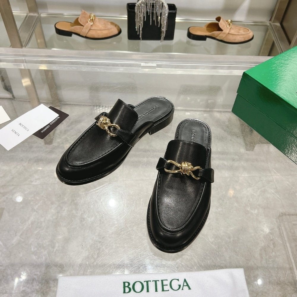 B0tt*ga Ven*ta Astaire Loafer Black 817519V5Dz01000