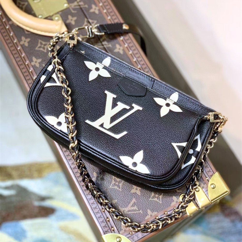 L0vis Vvtt0n Multi Pochette Accessoires Black 25Cm M45777