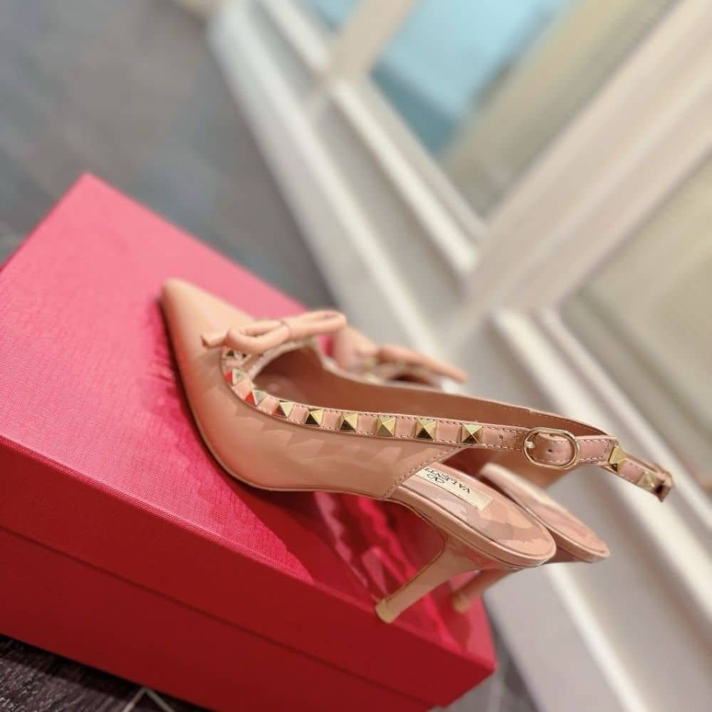 Va1e*ntin0 Rockstud Bow Slingback Pump In Patent With Matching Studs Cinnamon Pink Ws0Ib8Tzegf10