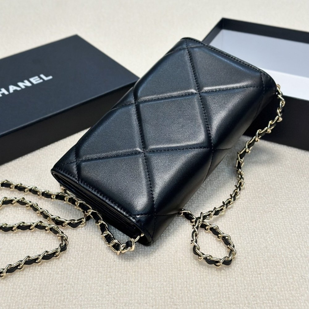 Ch**el Flap Bag Black 19Cm