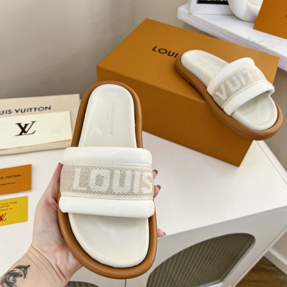 L0vis Vvtt0n Bliss Comfort Mule Ecru 1Actiq