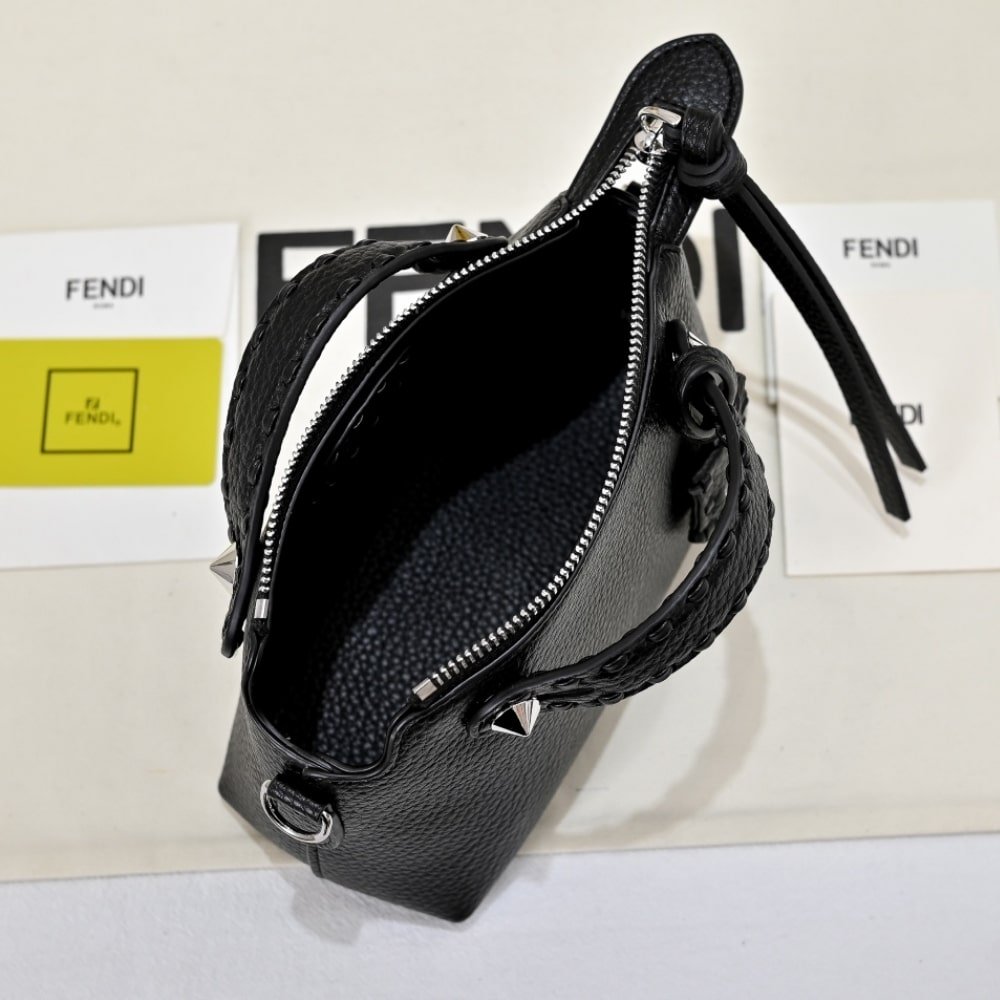 F**di By The Way Selleria Medium Black 20Cm 8Bl155Asu2F0Gxn