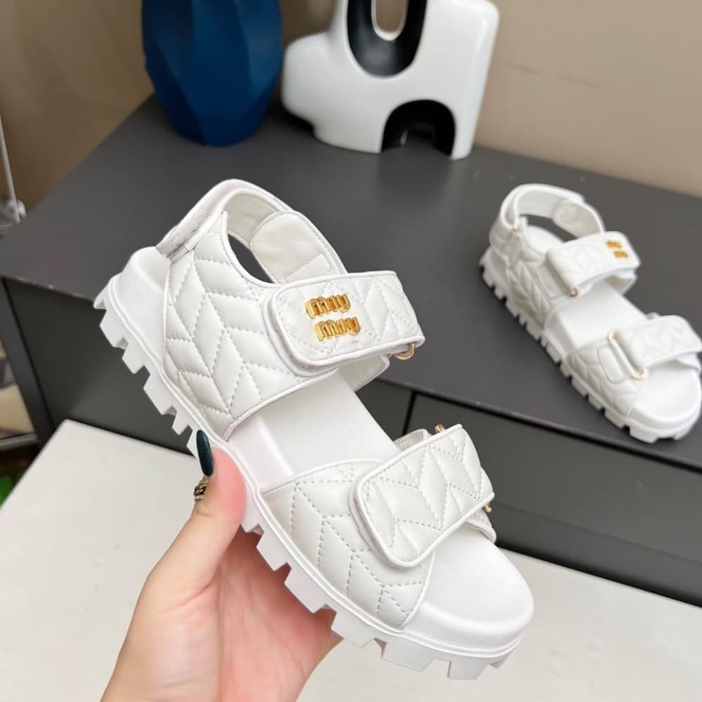 M1um1u Sporty Matelasse Nappa Leather Sandals White 5X135E 88T F0009 F 010