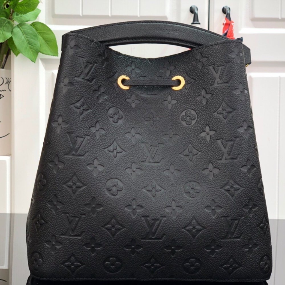 L0vis Vvtt0n Néonoé Mm Bucket Black 26Cm M45256