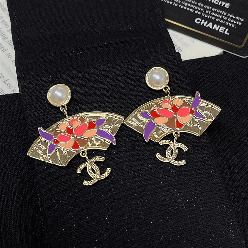 Ch**el Fan Floral Enamel Pearl Drop Earrings Multicolour Abf930 B21130 U2139