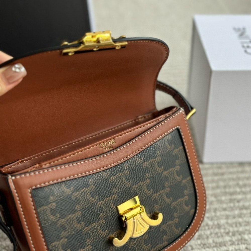 Ce1i*e Besace Clea In Triomphe Canvas And Calfskin Tan 19Cm 110962Bz4 04Lu
