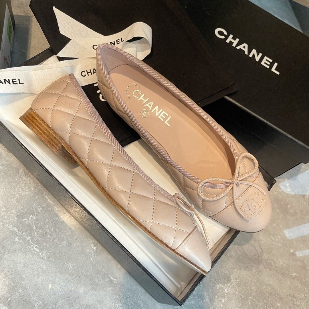 Ch**el Ballerina Light Pink