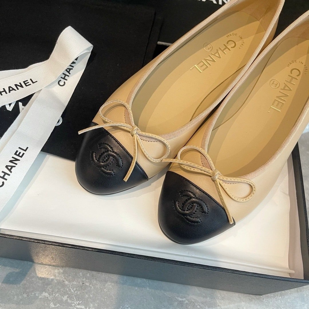 Ch**el Ballerina Beige And Black G02819 X01000 C0204