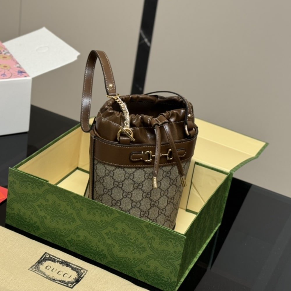 Gvc*1 Horsebit 1955 Small Bucket Bag Brown 18Cm