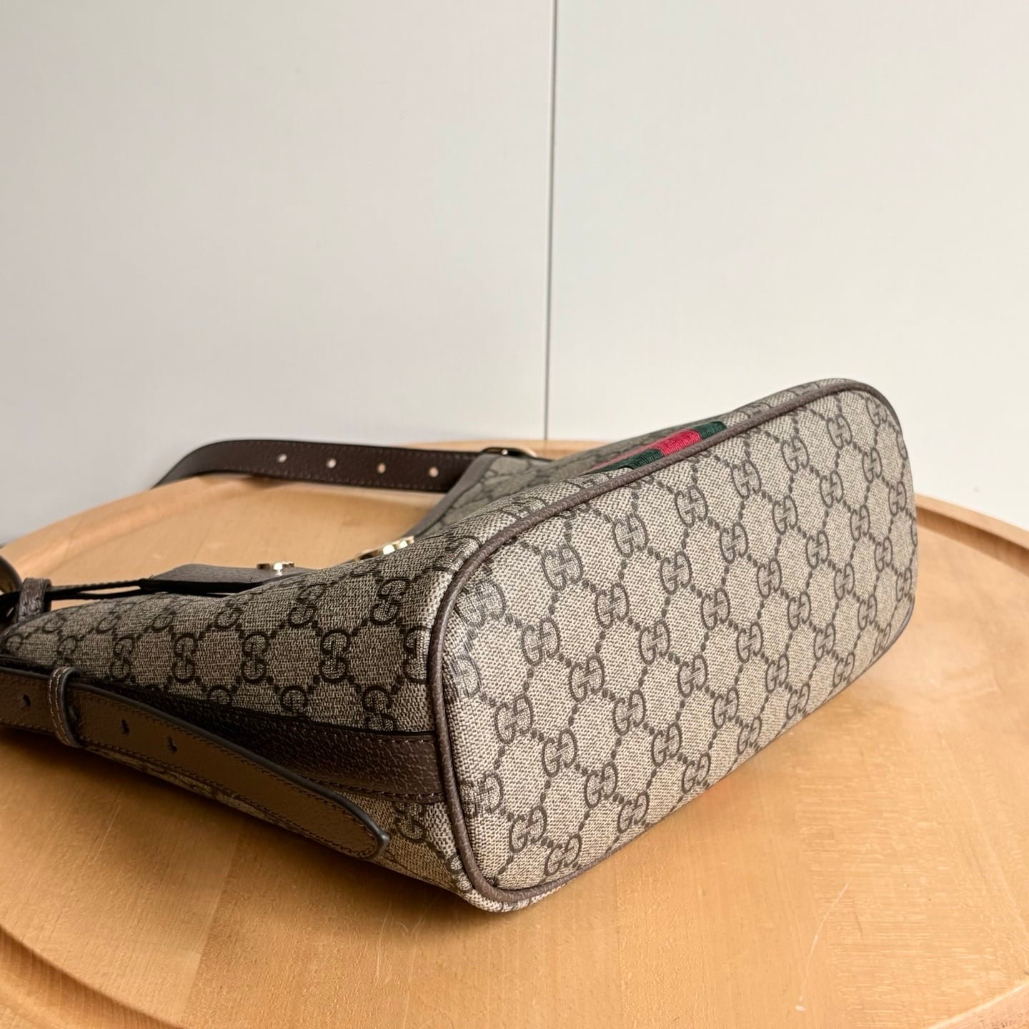 Gvc*1 Ophidia Small Shoulder Bag Beige And Dark Brown 23Cm 836872 Fae0K 9853