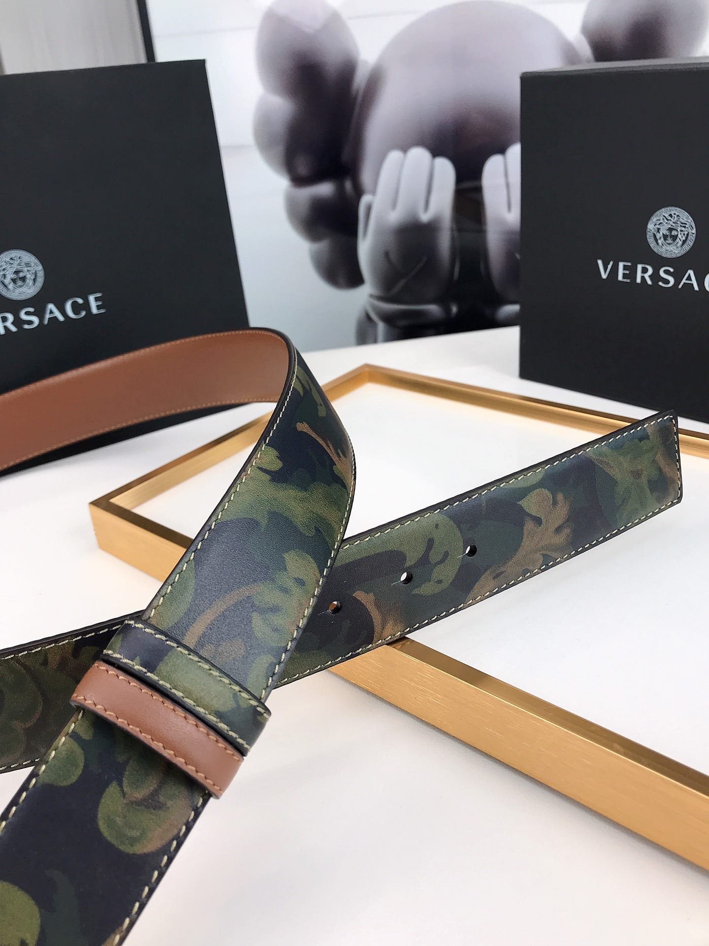 Versace La Medusa Leather Khaki Silver Metal 4Cm