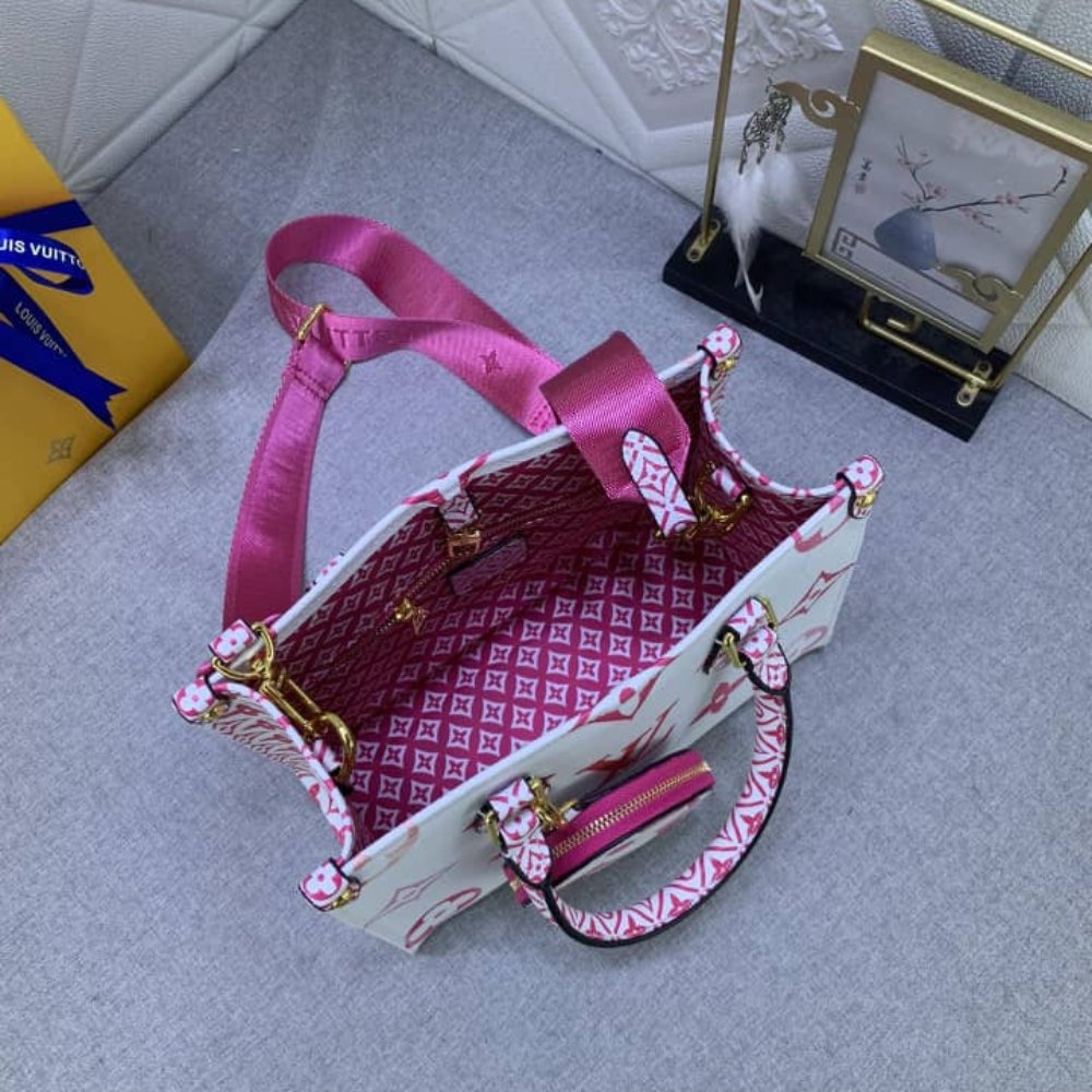 L0vis Vvtt0n Onthego PM Bag Pink 25Cm M22976