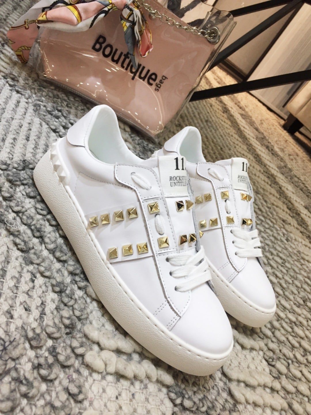 Va1e*ntin0 Calfskin Rockstud Untitled Sneaker Ys0931Bhs 0Bo