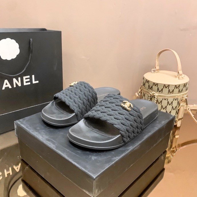 Ch**el Braided Slides Black