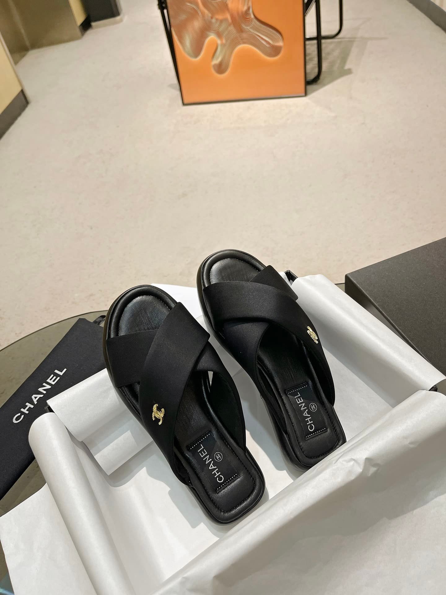 Ch**el Cc Logo Criss Cross Slides Black