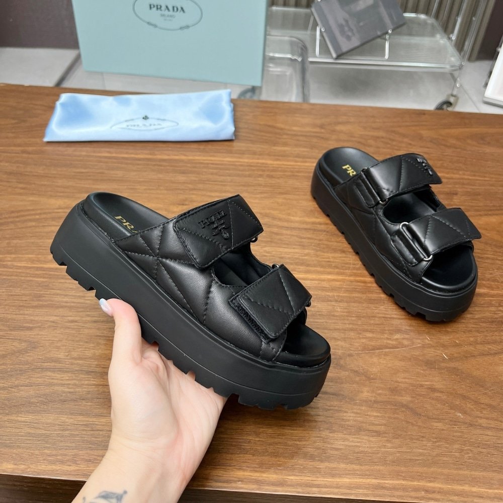 Pra*a Quilted Leather Platform Sandals Black