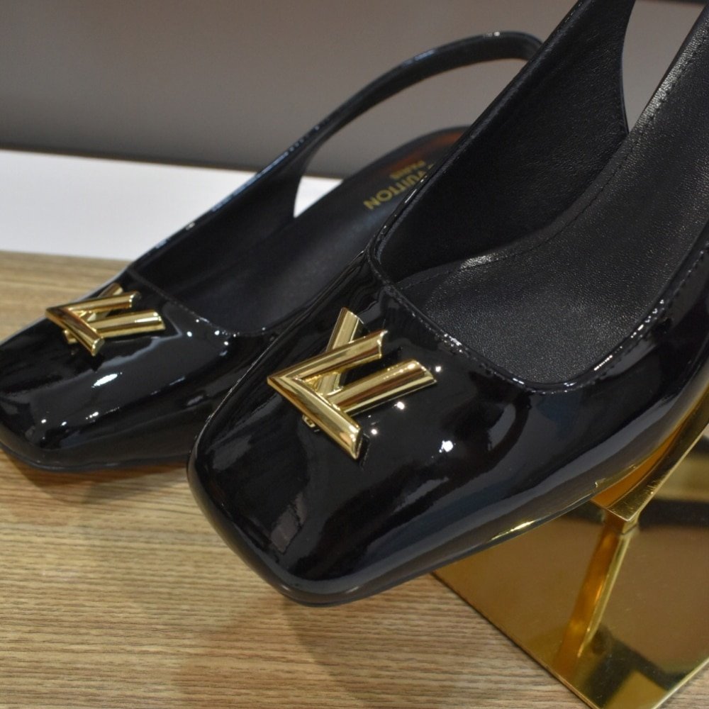 L0vis Vvtt0n Swing Slingback High Heels Black 1Aguc8