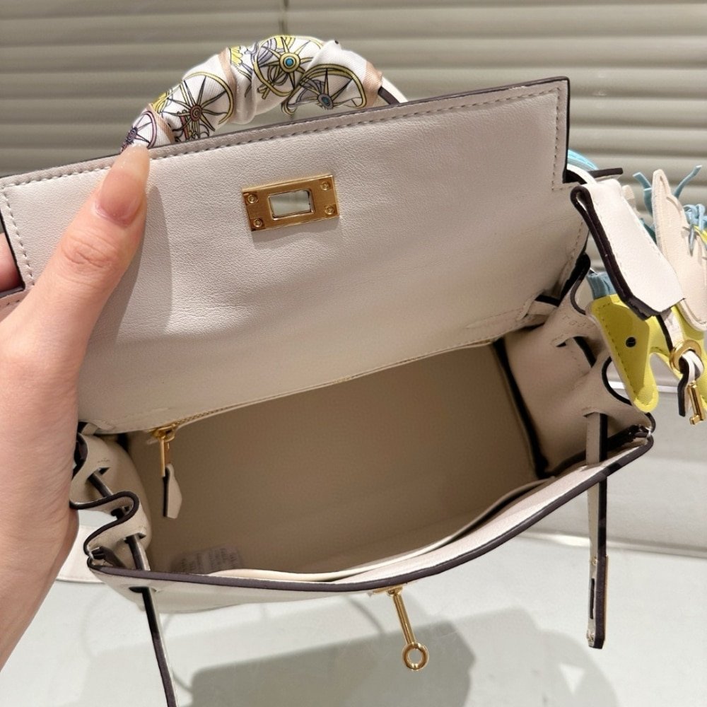 H**me5 Kelly 25 Retourne In And Out Nata Swift Palladium Hardware 25Cm