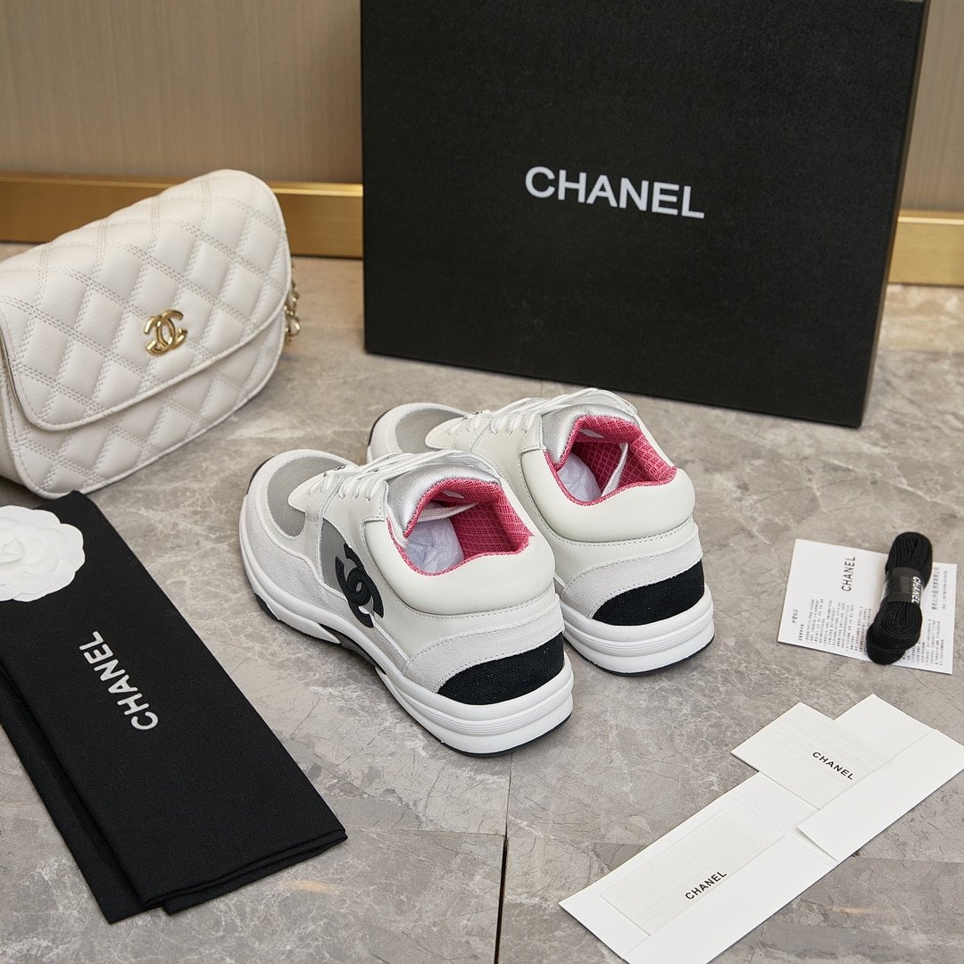 Ch**el Suede And Leather Cc Low Top Sneaker White Pink