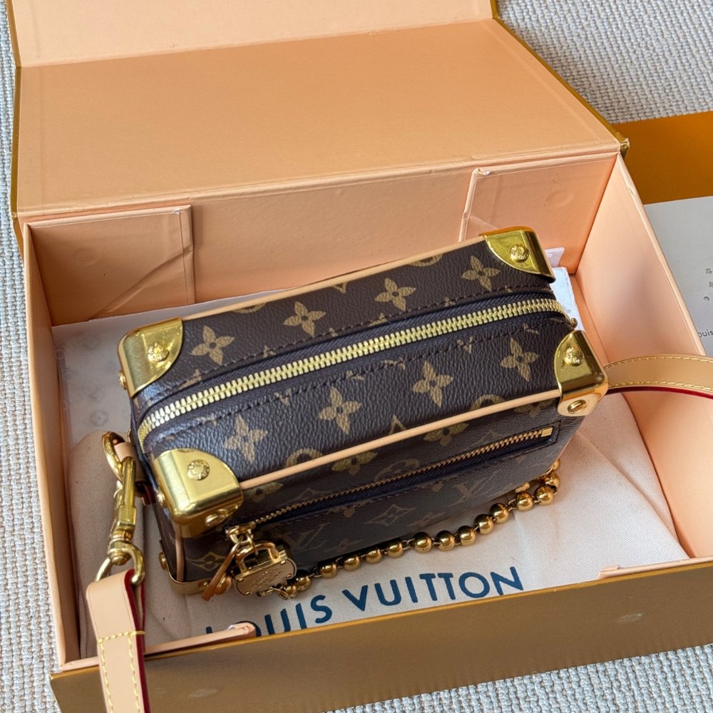 L0vis Vvtt0n Mini Soft Trunk G69 Monogram Brown 18Cm M14729