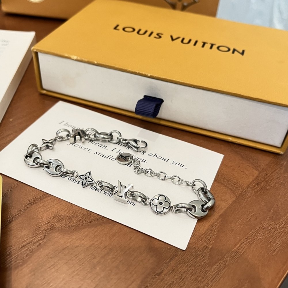 L0vis Vvtt0n Lv Sailor Medium Bracelet Silver M03187
