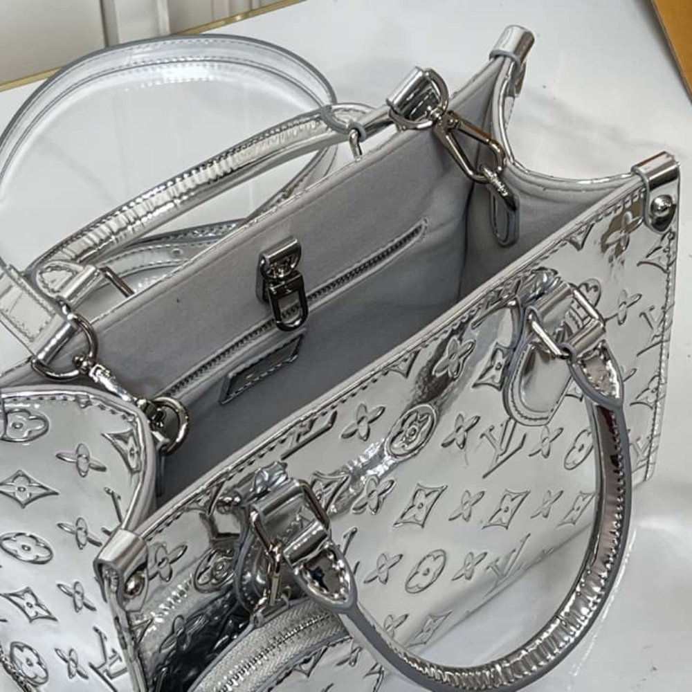 L0vis Vvtt0n Onthego PM Silver 25Cm M26373