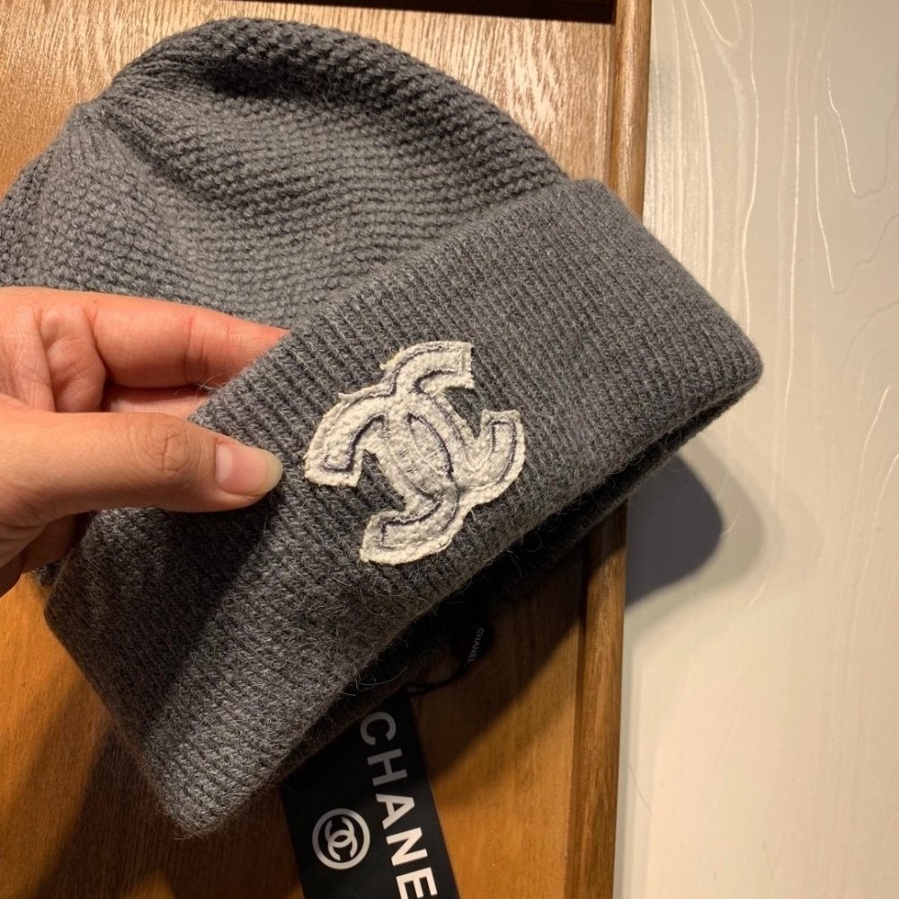 Ch**el Cc Logo Cashmere Beanie Gray