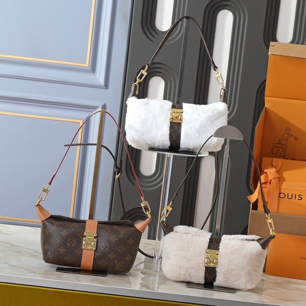 L0vis Vvtt0n Pochette Mia Monogram Brown 22Cm M26191