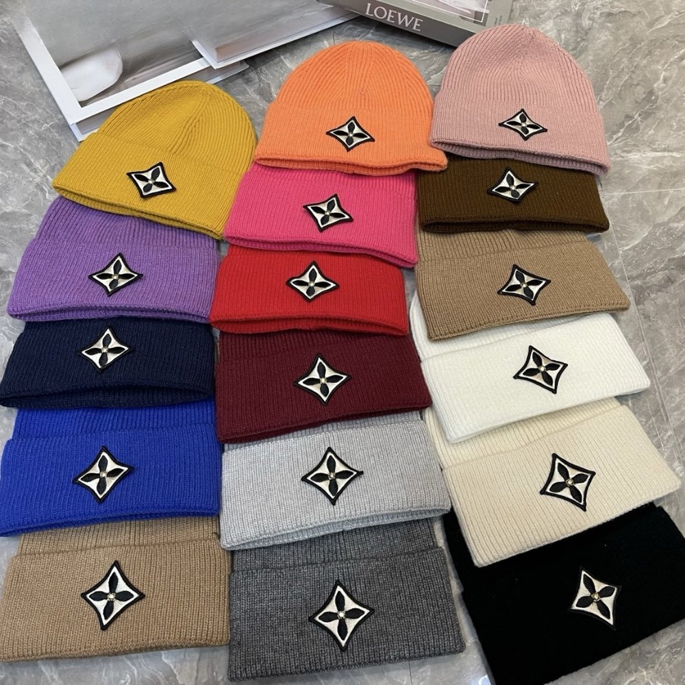 L0vis Vvtt0n Lv Day Beanie Black