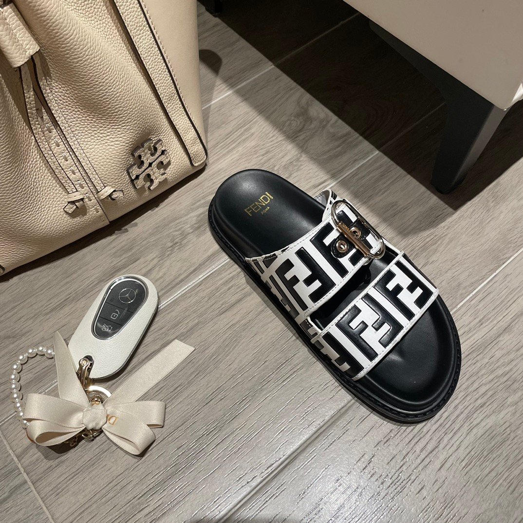 F**di Ff Double Band Slide Black