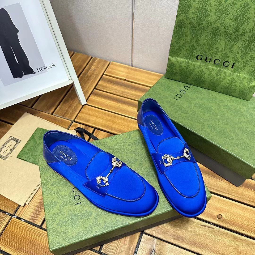 Gvc*1 Horsebit Loafer With Crystals Blue Satin 759780 Knd90 4380