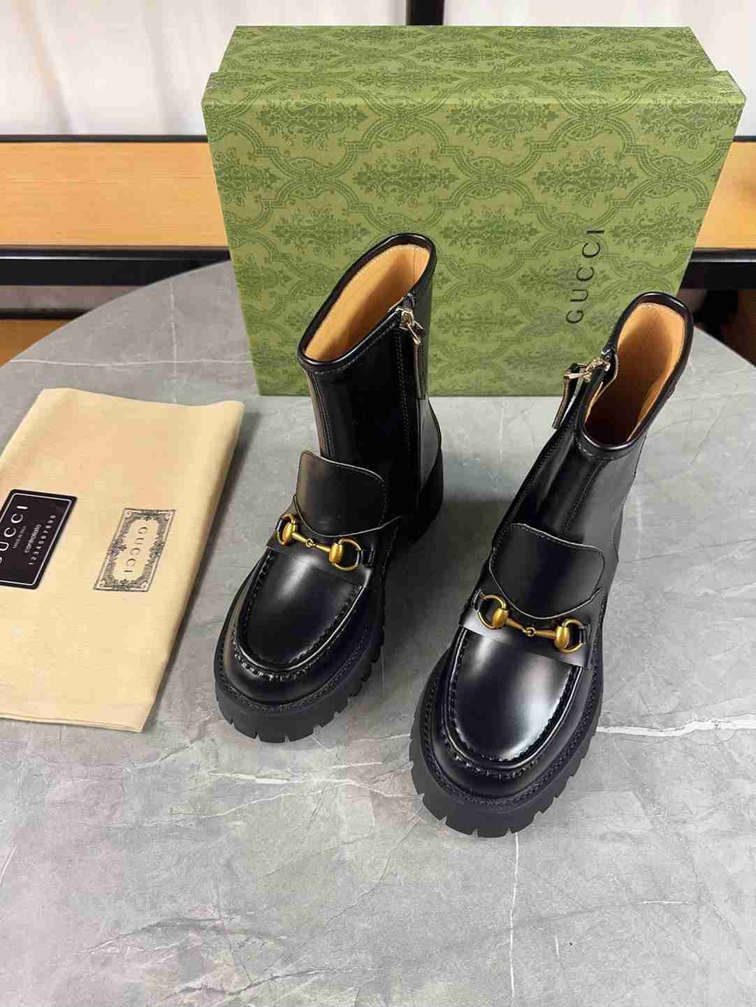 Gvc*1 Horsebit Ankle Boots Leather Black