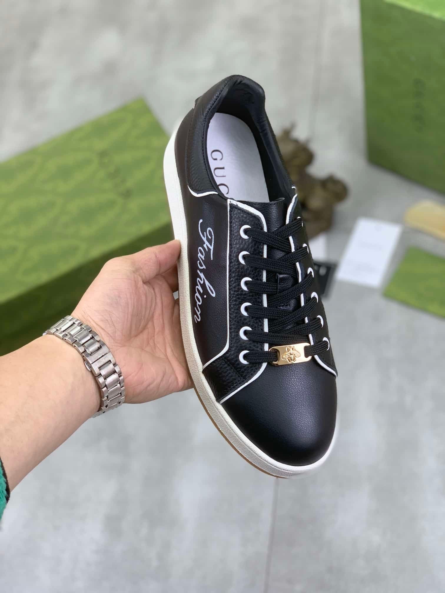 Gvc*1 Classic Fashion Sneaker With Edge Black