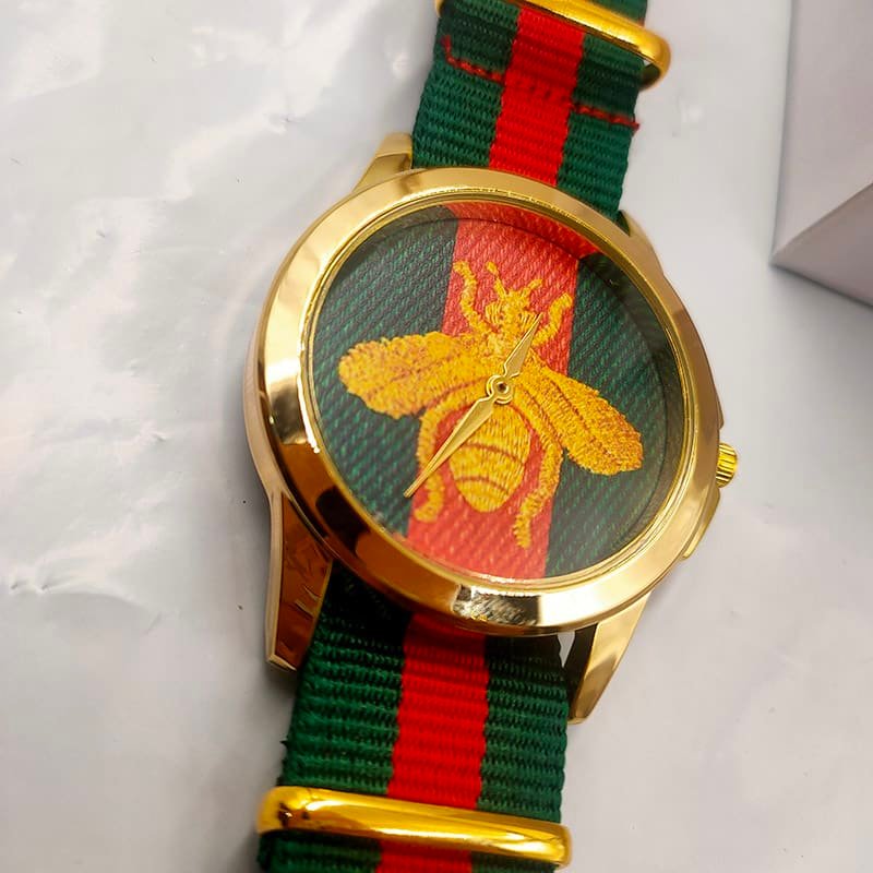 Gvc*1 Gtimeless Le Marche Des Merveilles Watch Ya126487B