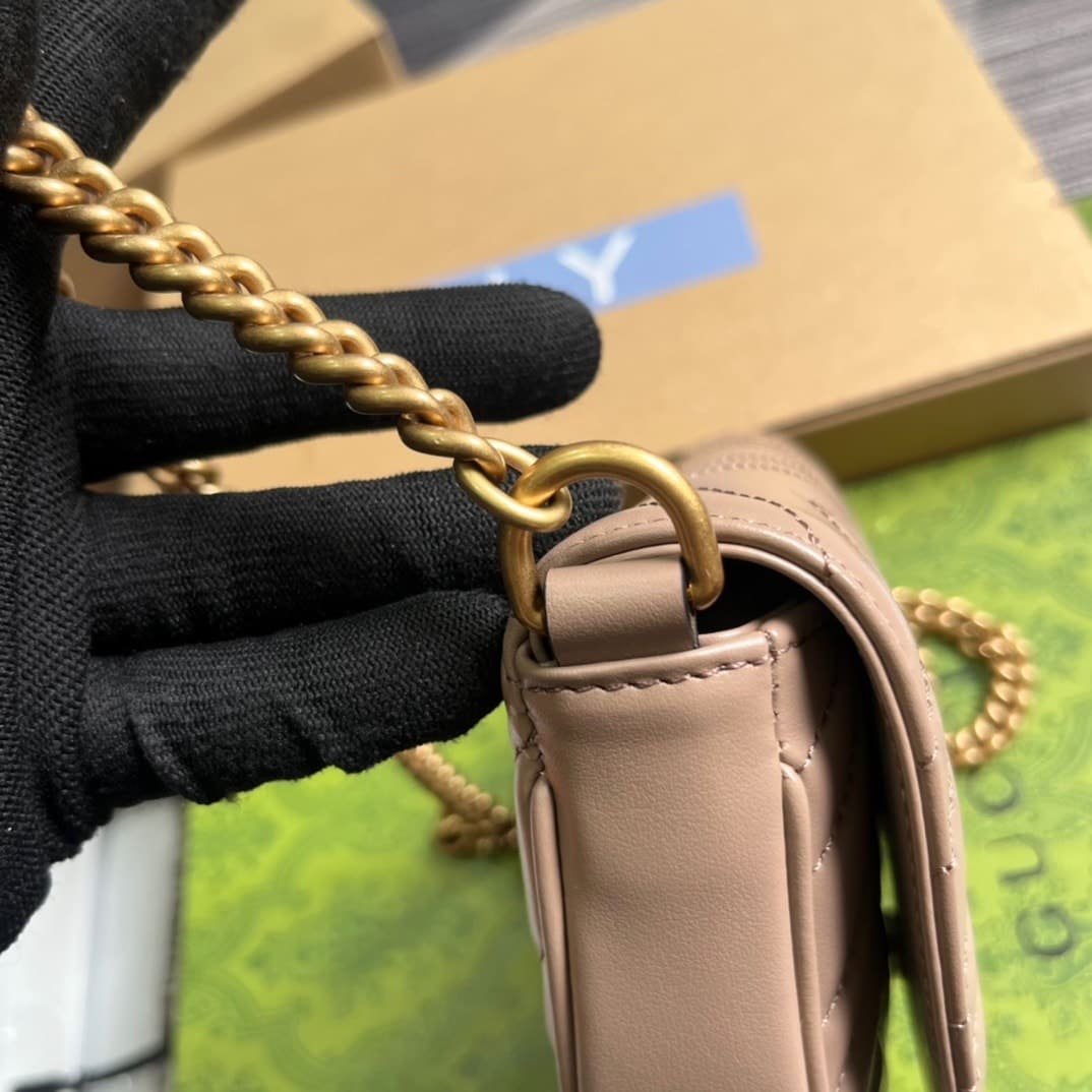 Gvc*1 Gg Marmont Matelassé Chain Mini Bag Beige 20Cm