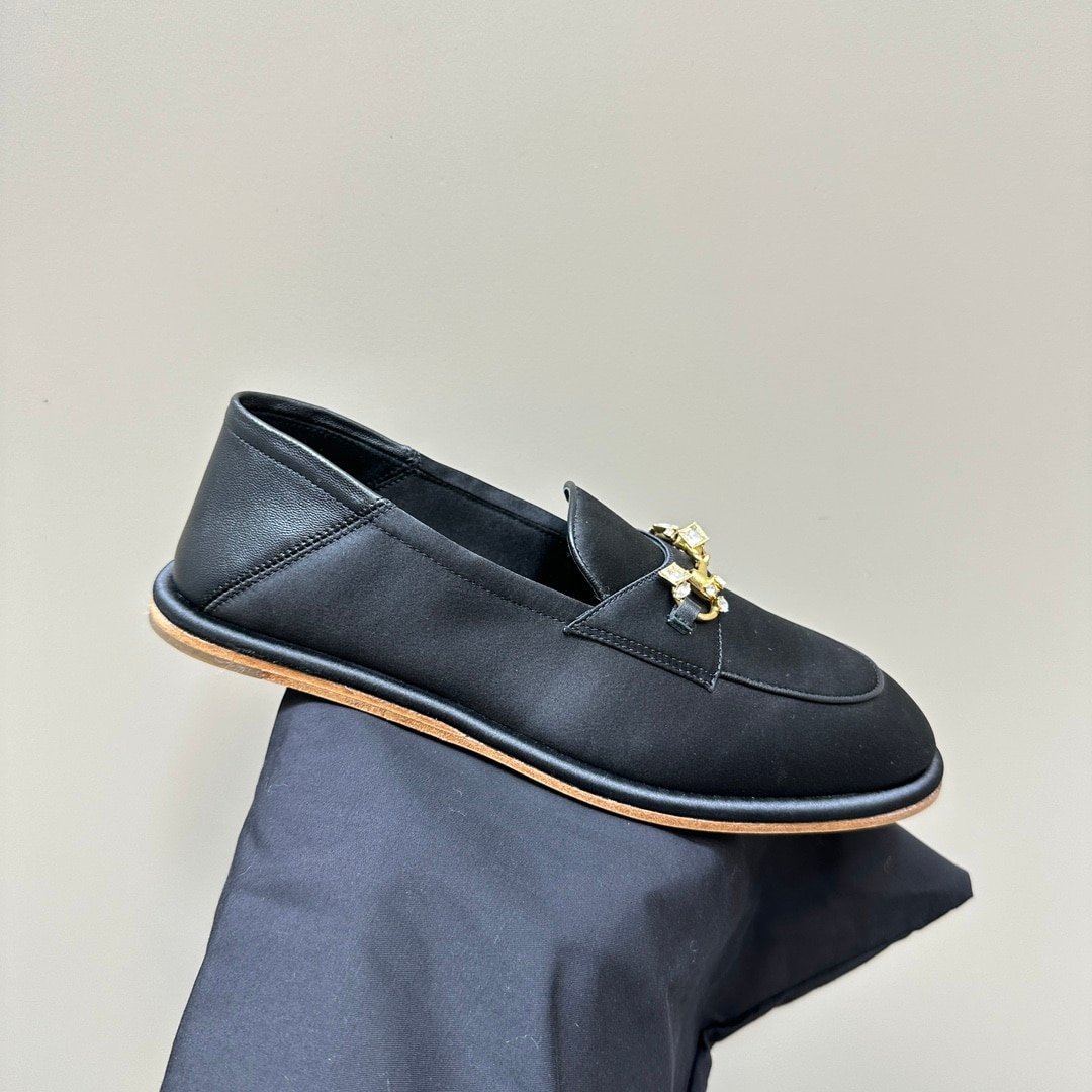 Gvc*1 Women’S Horsebit Loafer With Crystals Black 759780 Knd90 1000