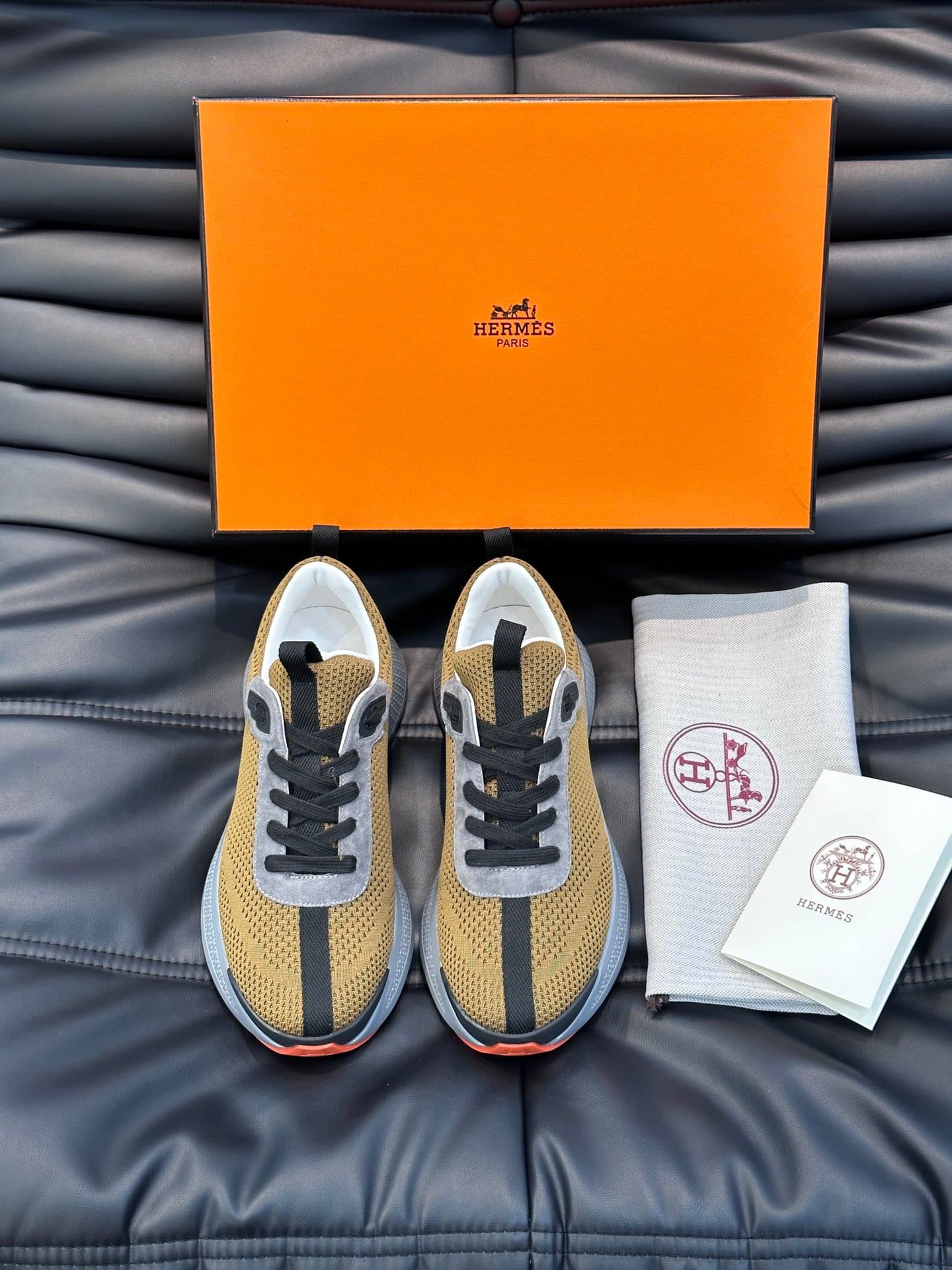 H**me5 Heros Sneaker Khaki Gray H232985Zh1R400