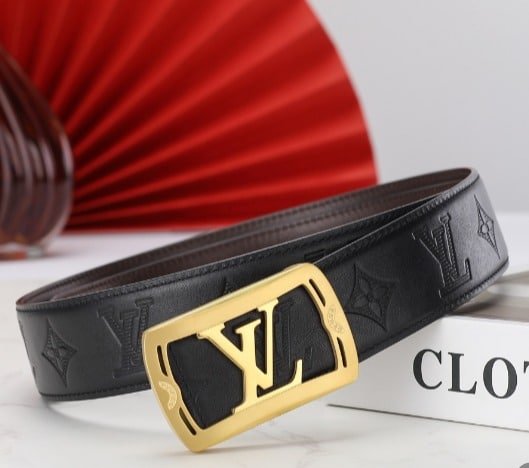 L0vis Vvtt0n Lv Pyramide Monogram Belt Black With Gold Tone Hardware