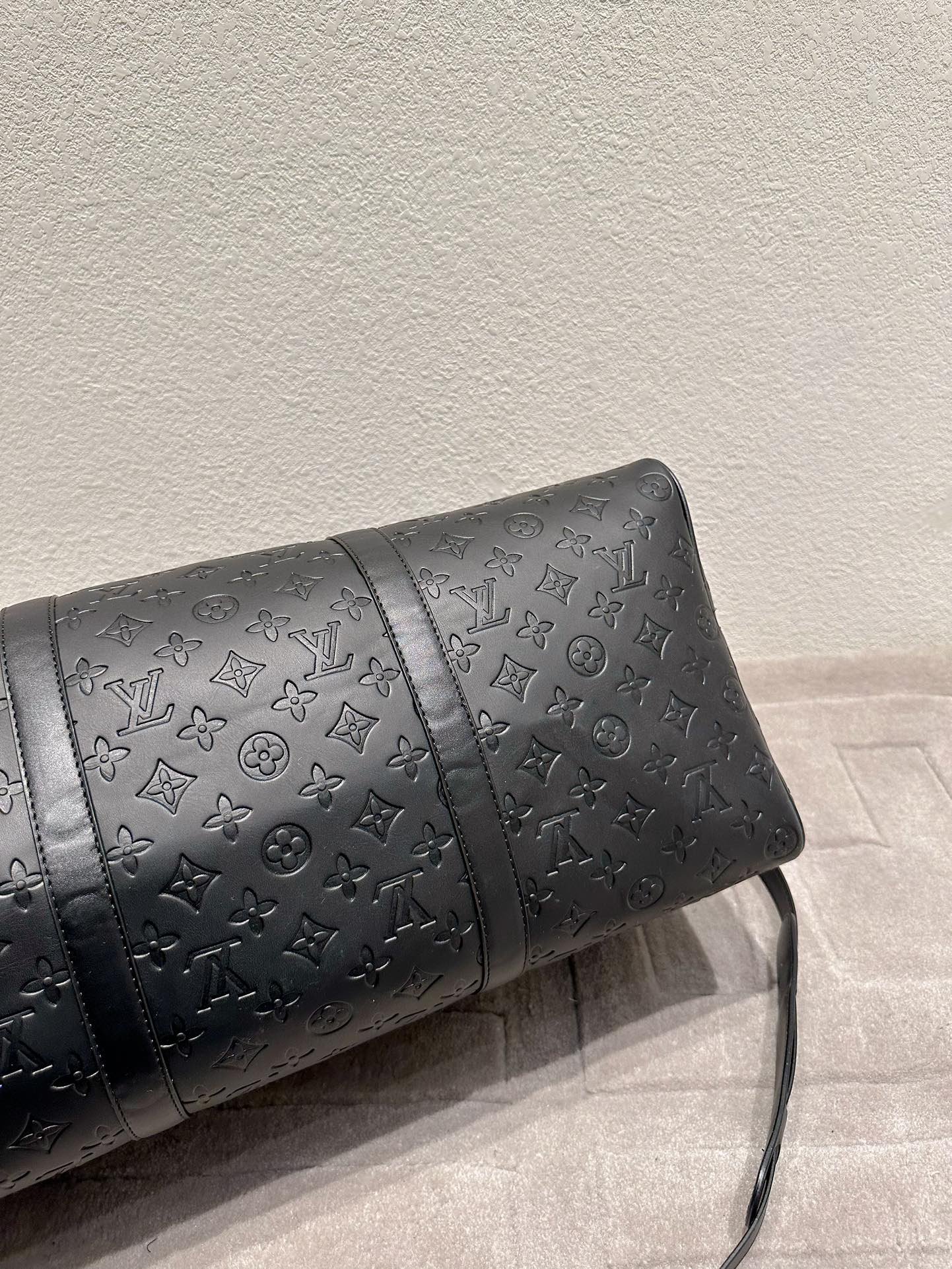 L0vis Vvtt0n Keepall Bandoulière 50 Black M44810