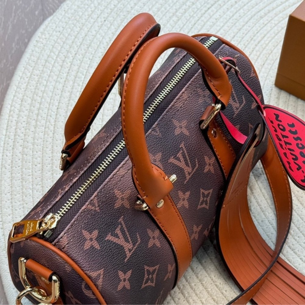 L0vis Vvtt0n Keepall Bandoulière 25 Monogram Other Canvas Brown 25Cm M11542