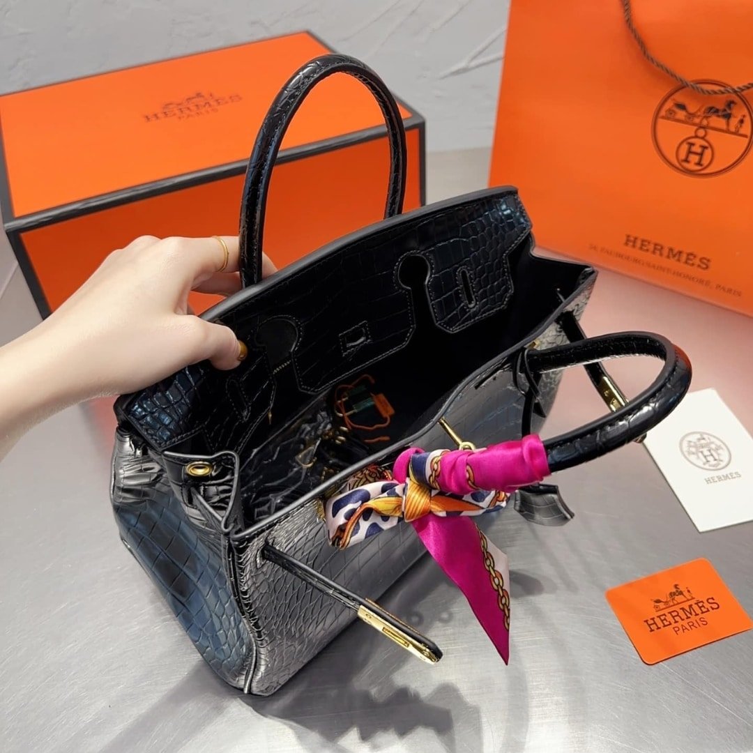 H**me5 Birkin 30 Shiny Porosus Crocodile Black Noir 30Cm