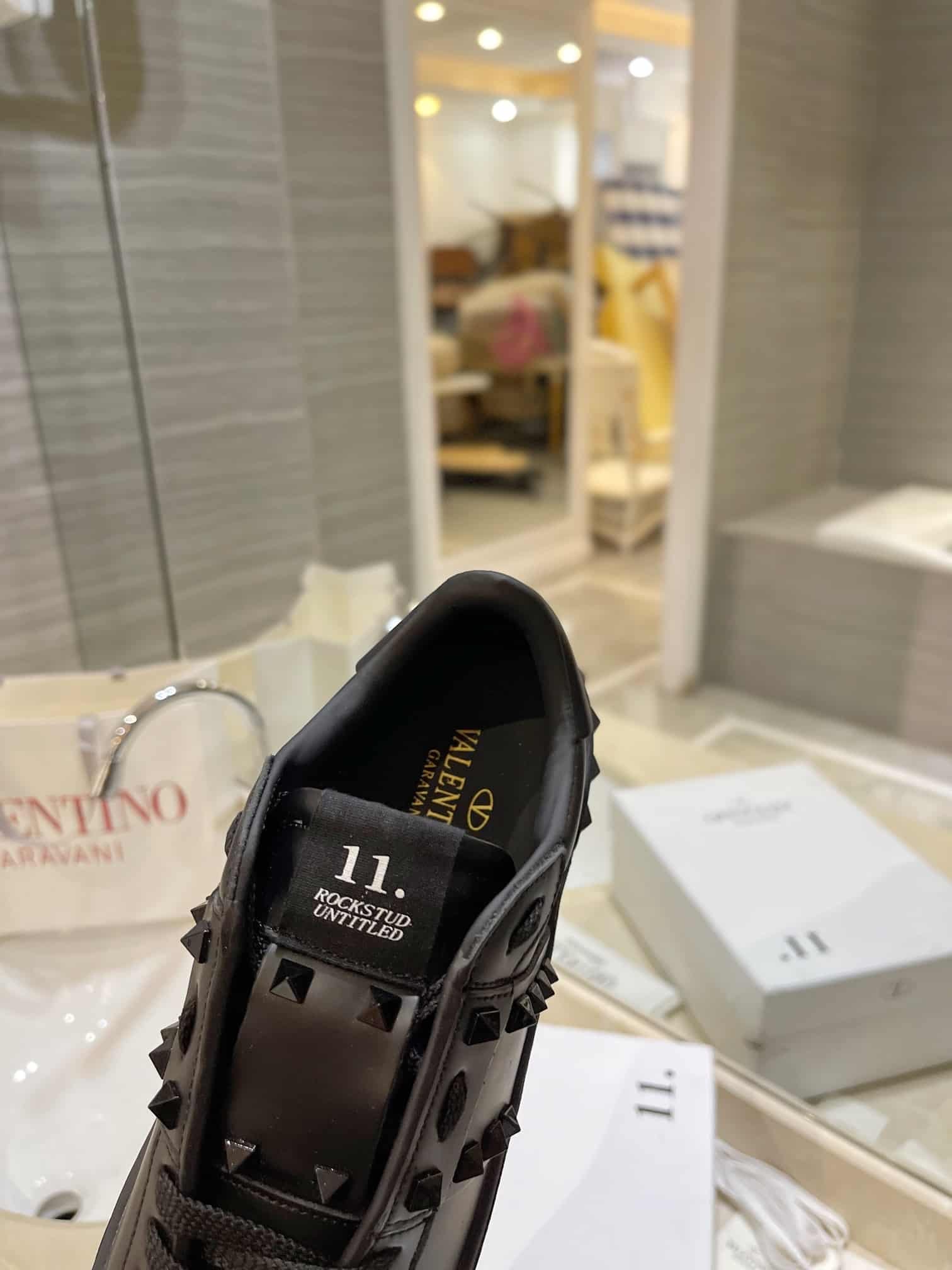 Va1e*ntin0 Garavani Flatform Rockstud Untitled Sneaker In Calfskin Black