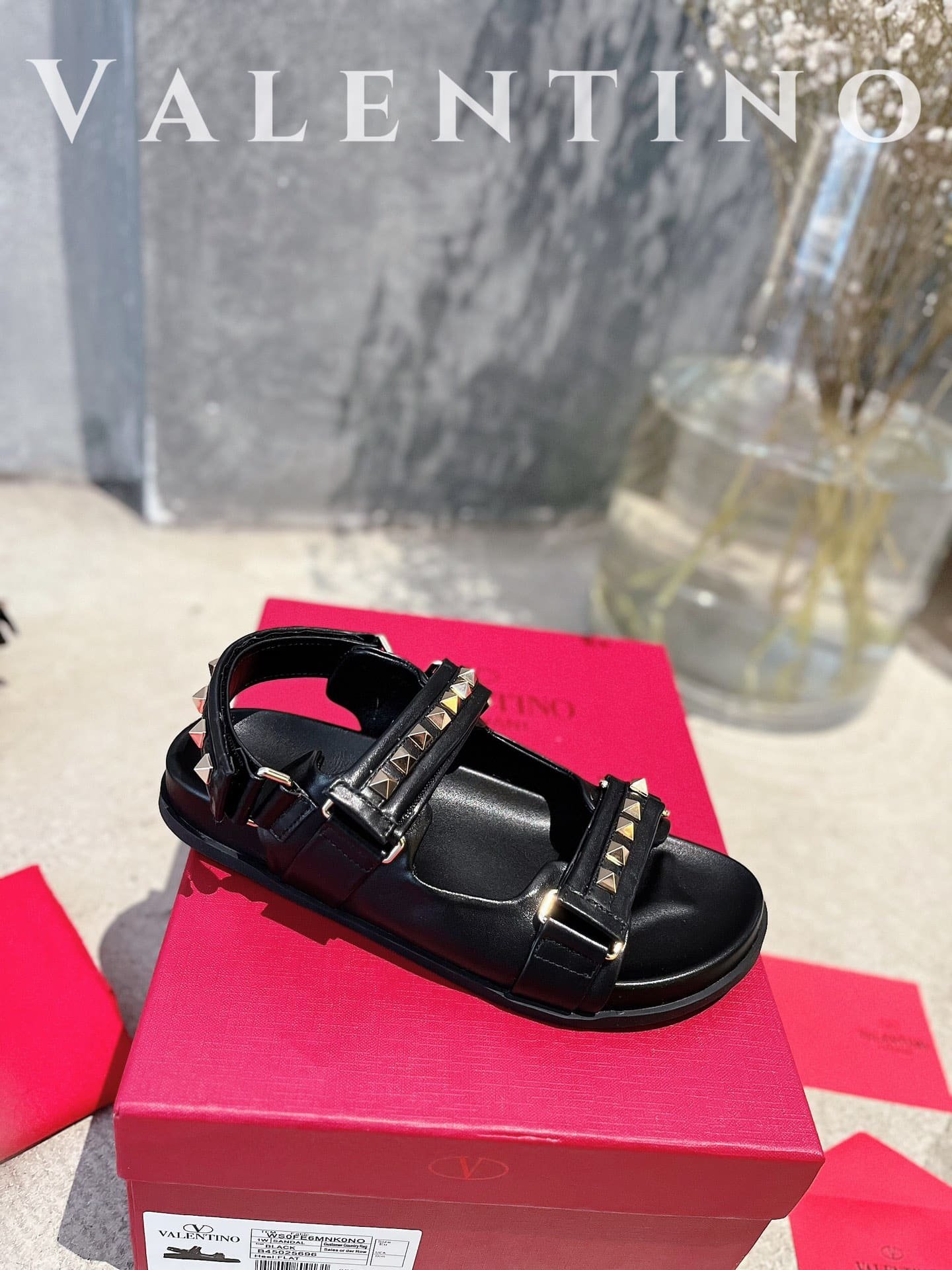 Va1e*ntin0 Garavani Rockstud Flat Sandal In Nappa Leather For Woman In Black Ws0Fe6Mnk 0No