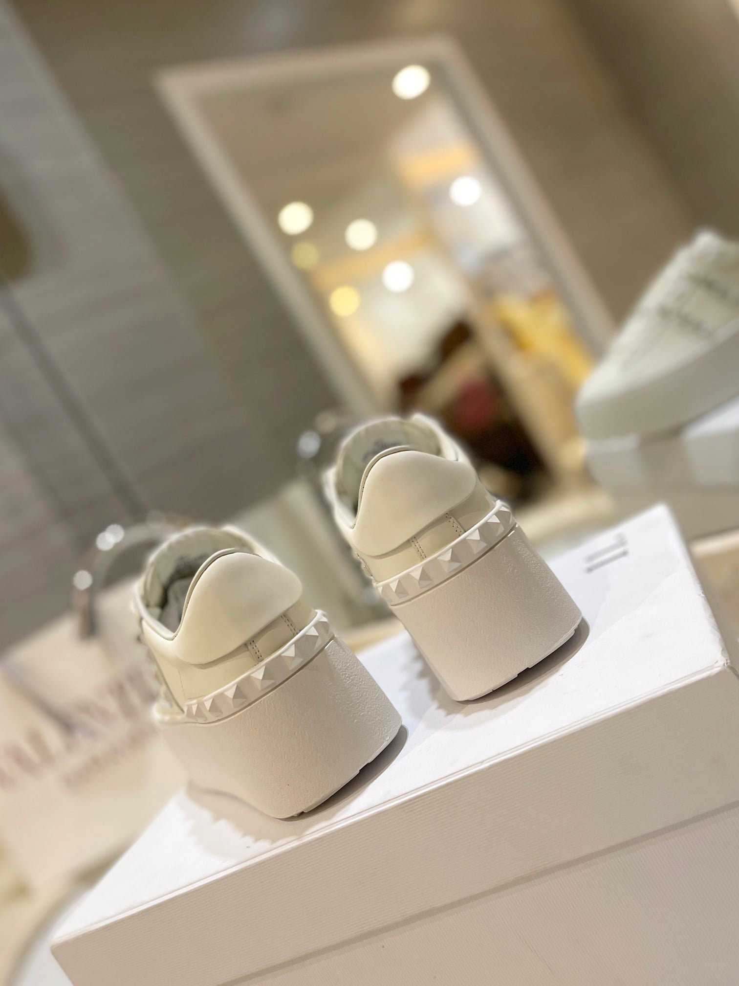Va1e*ntin0 Garavani Flatform Rockstud Untitled Sneaker In Calfskin White 4W2S0Gg8Bhs 0Bo