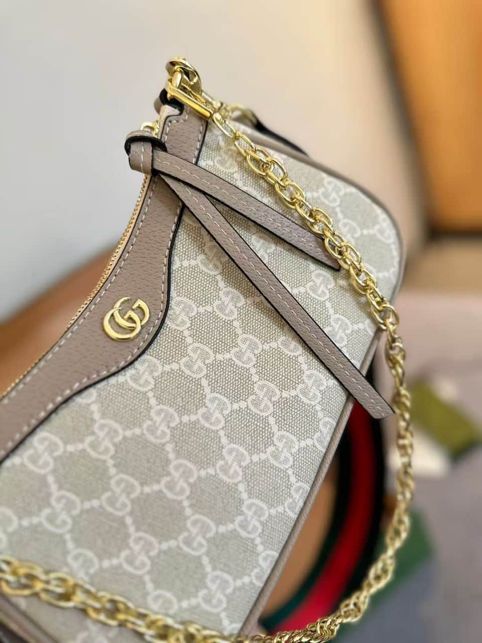 Gvc*1 Ophidia Small Shoulder Bag Beige And White 25Cm 735132 Uulag 9682