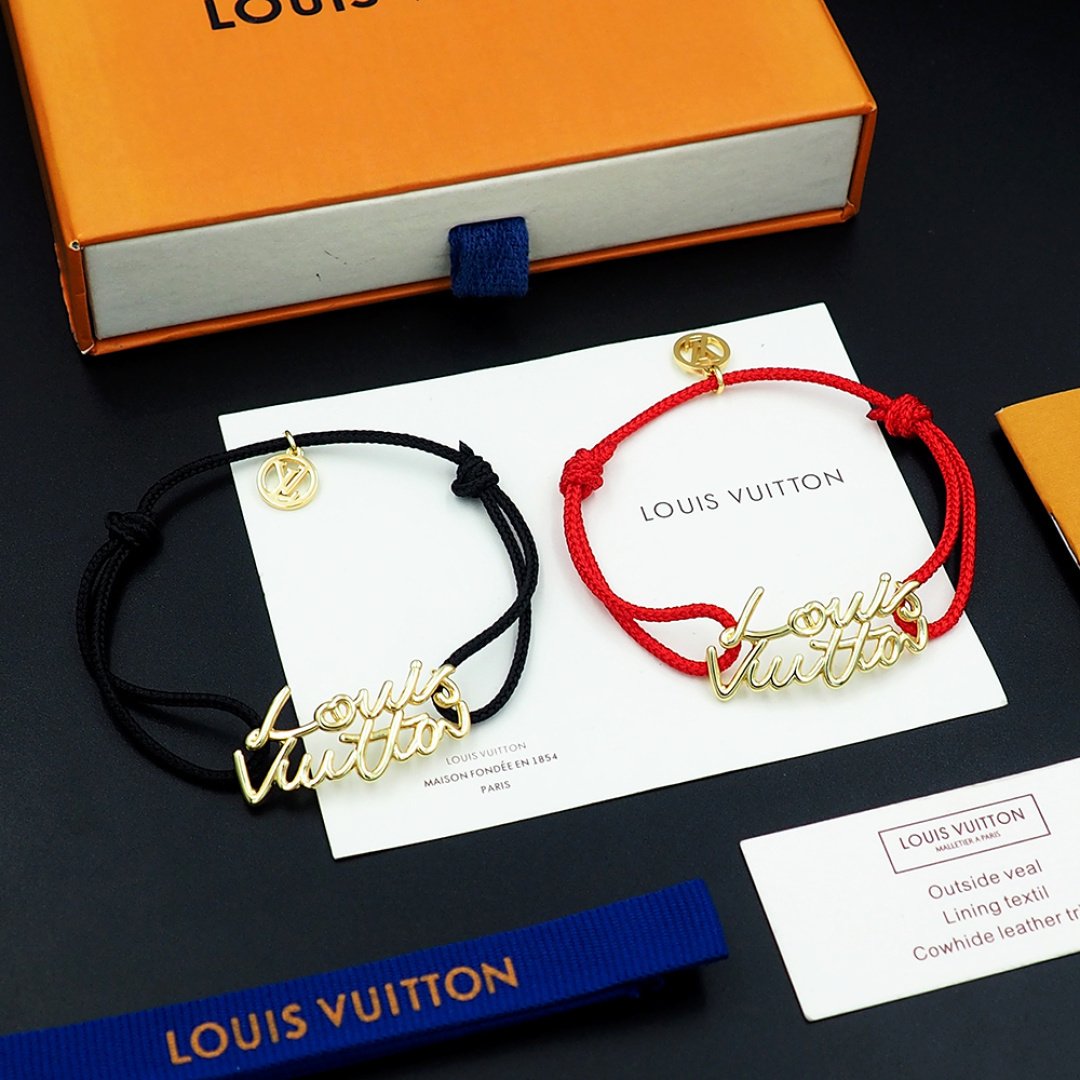 L0vis Vvtt0n Lv Script Bracelet Red Gold M4479Z